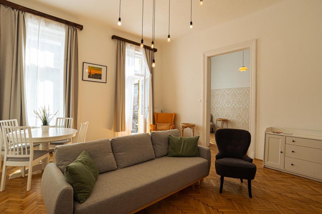 Terrace Vuvu - With Balcony In The Heart Of Appartamento