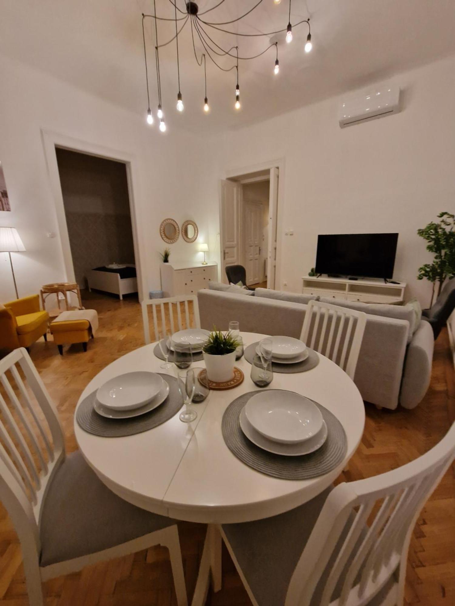 Appartamento Terrace Vuvu - With Balcony In The Heart Of Budapest